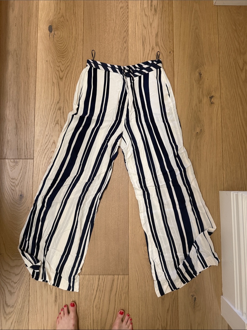 Zara White and Navy Vertical Stripe Wide Leg Pants